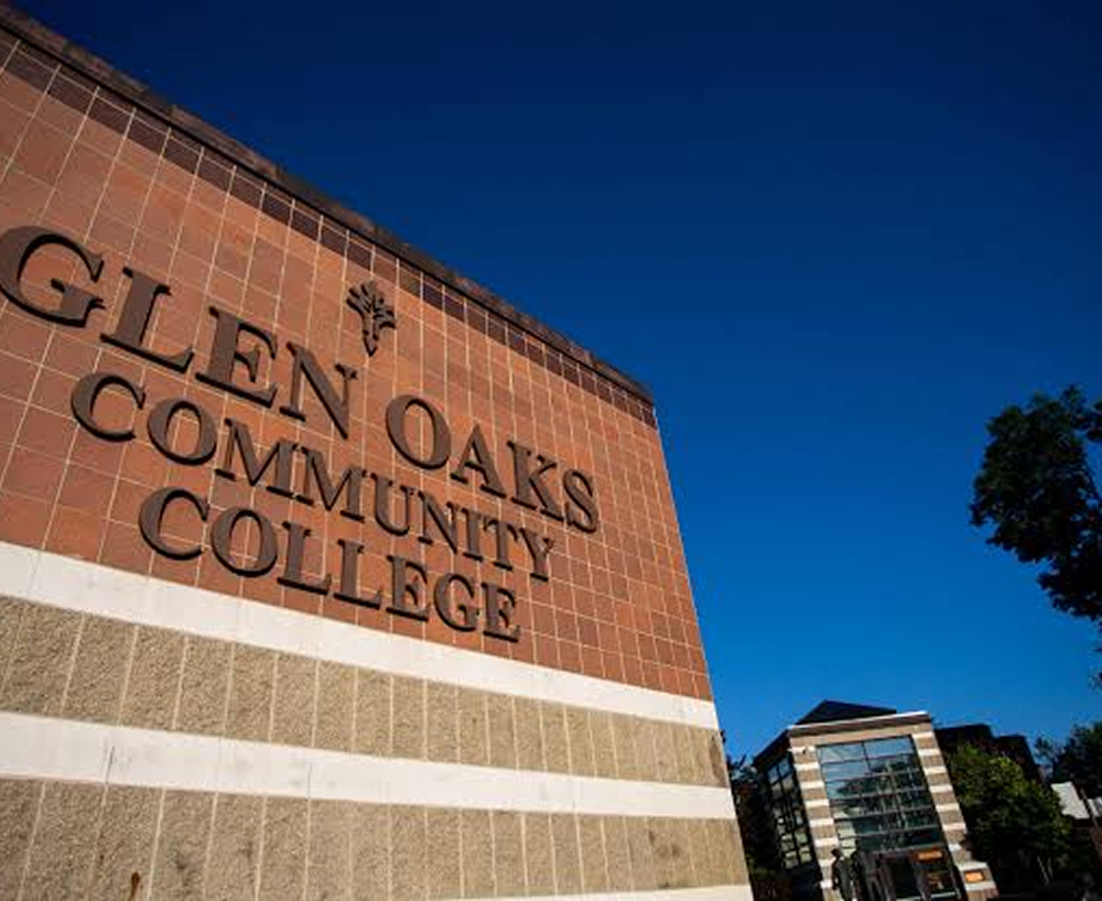 46+ Apps, One Secure Login:
How Glen Oaks Scaled Access
with QuickLaunch SSO